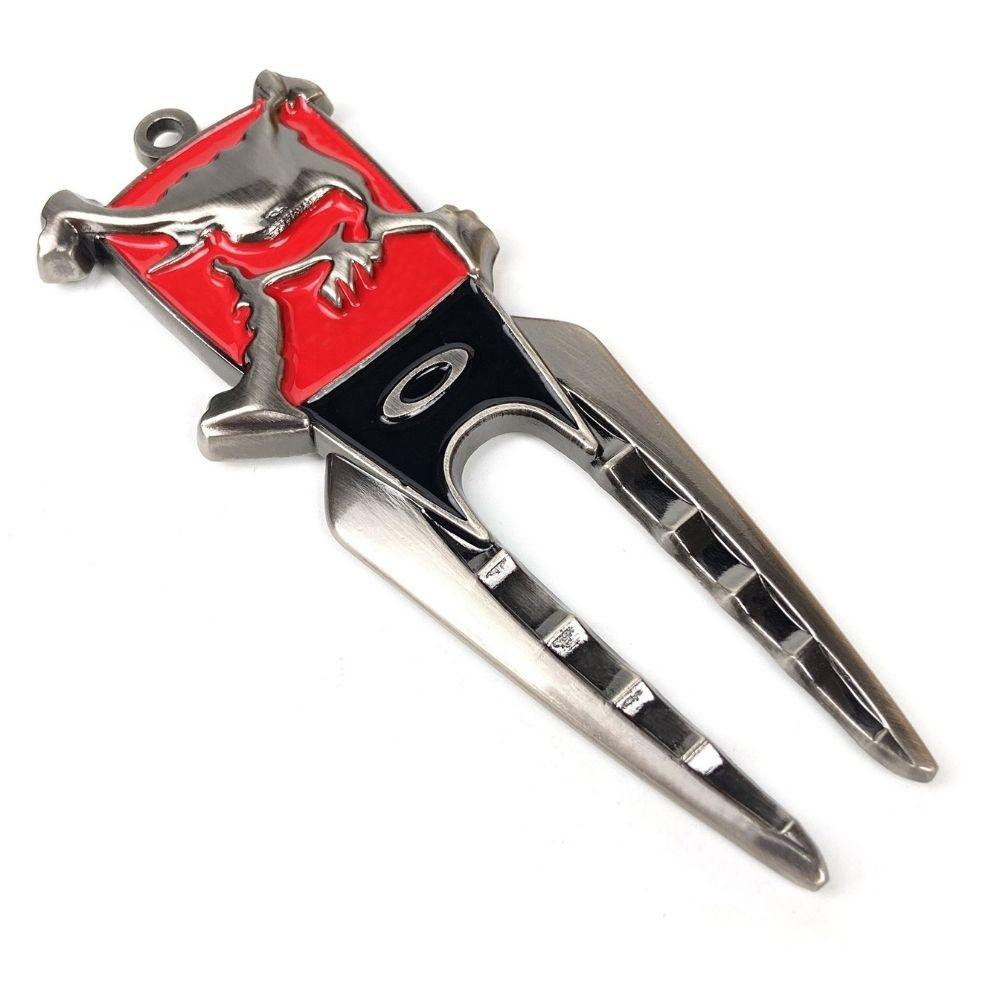 a dinosaur divot tool